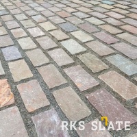  RKS Slate Belgian Multi 100х100 мм. Прочная тротуарная плитка и плитка для пола из натурального песчаника. Лучшая цена на плитку из камня известняк
